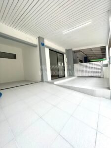 2Baan Pruksa 58 Latkrabang – Suvarnabhumi