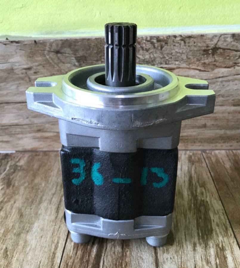 5556_y7g_A49NntaUm3glYVKQkCbgcDQZUhP5