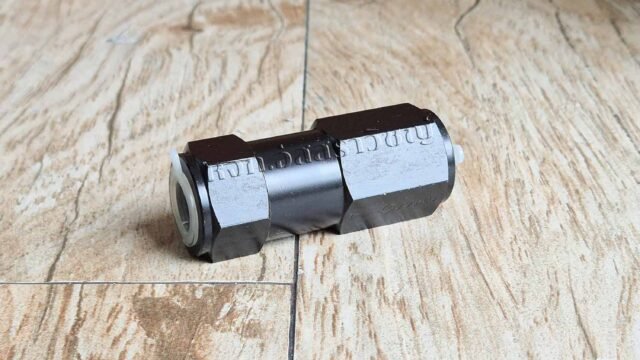 410733_0-copy